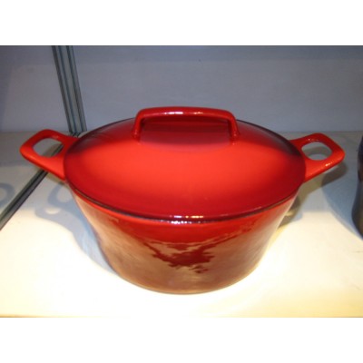 aldi supplier 12USD CAST IRON CASSEROLE POT---COOKWARE