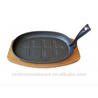 New Products Cast Iron Oval Sizzling Plate with Wooden Base